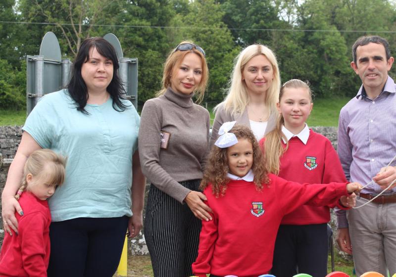 Ukrainians raise Carnacon’s Green Flag