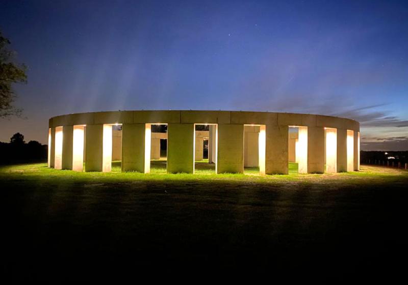 London Achill-henge makes waves