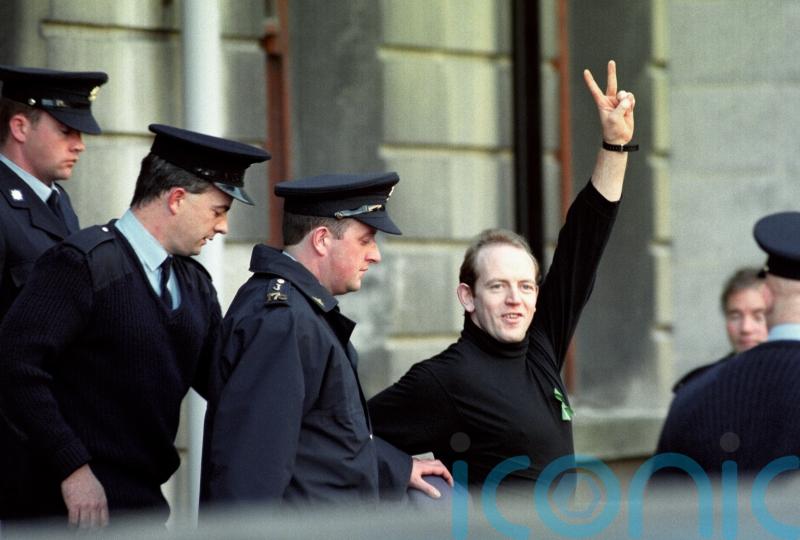 Hyland hits out at ‘absolutely despicable’ display of tricolour on garda killer’s coffin